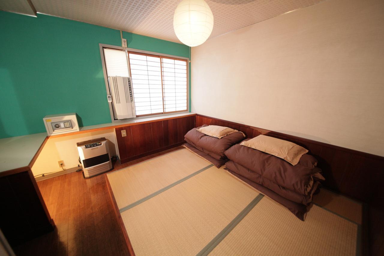 The Takayama Station Hostel Eksteriør bilde