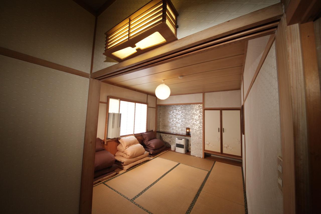 The Takayama Station Hostel Eksteriør bilde