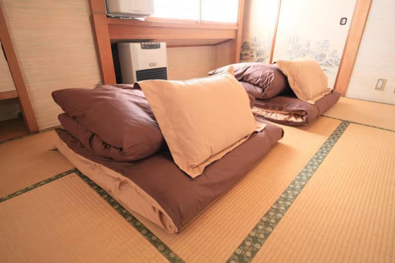 The Takayama Station Hostel Eksteriør bilde